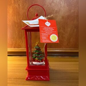 Lighted LED Glitter/Water Christmas Tree Lantern  (CHRISTMAS TREE WATER) Red NEW